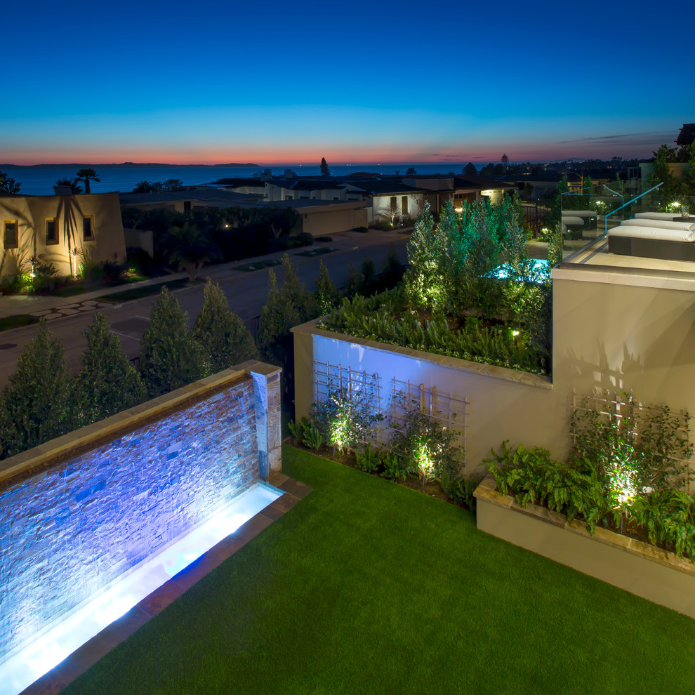 Pool - transitional pool idea in Orange County