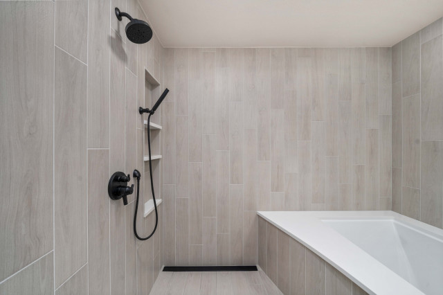 Bothell contemporary-badrum