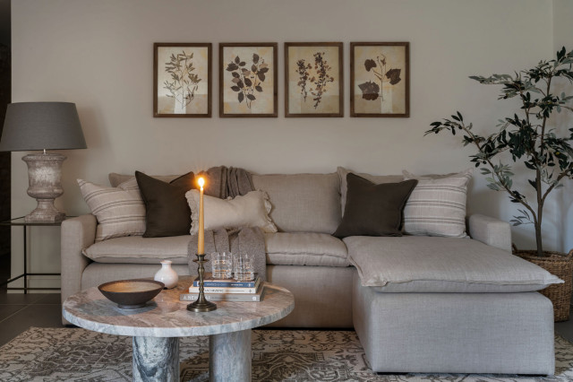 Cotswold Barn Conversion country-living-room