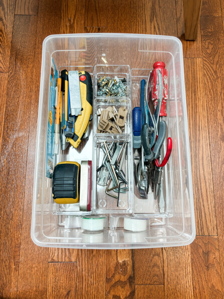 Bin with drawer organizers