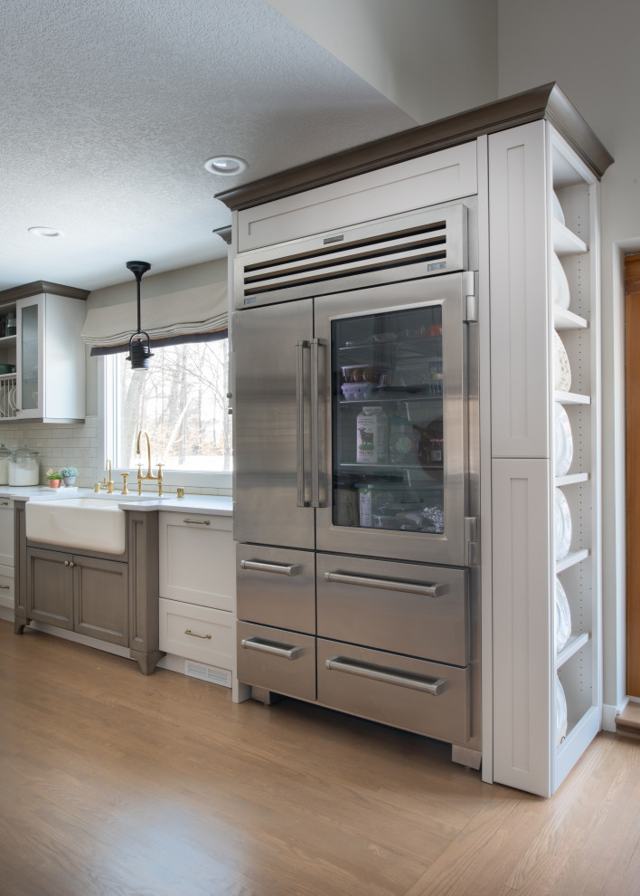 English Farmhouse - Transitional - Kitchen - Minneapolis - by Studio M ...