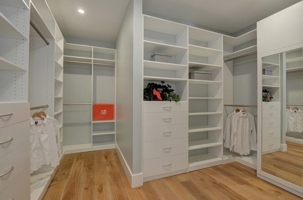 Photo of a contemporary storage and wardrobe in San Francisco.