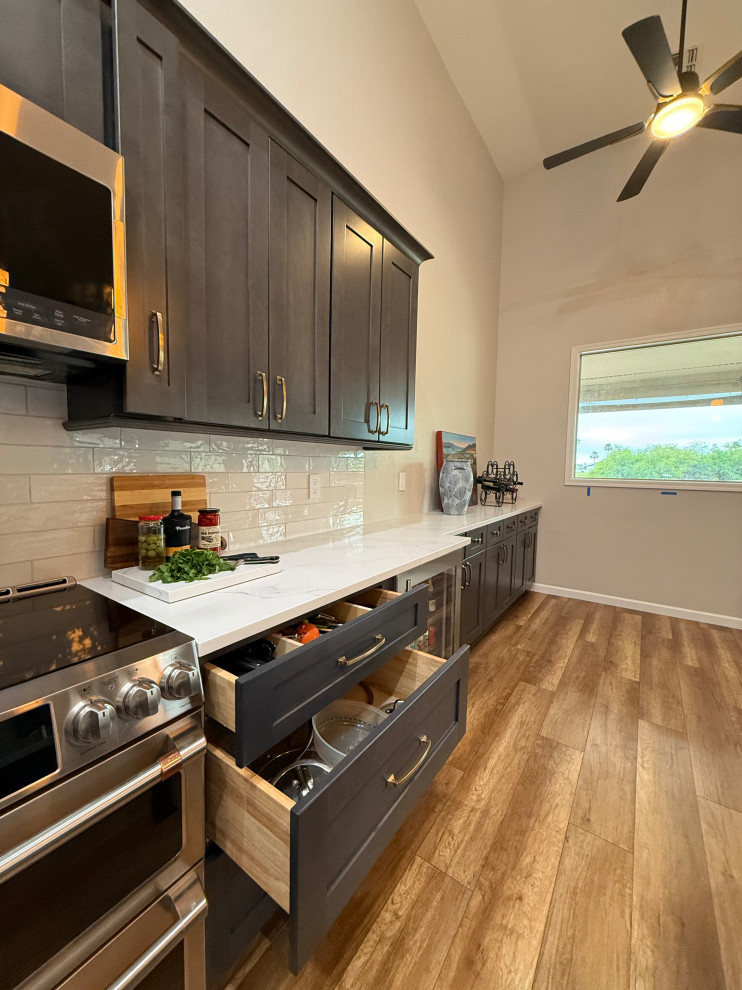 Desert Fairway Kitchen