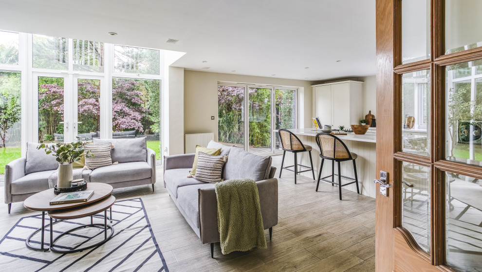 Staged to Sell - Part Furnished - Project Dovestone Gardens