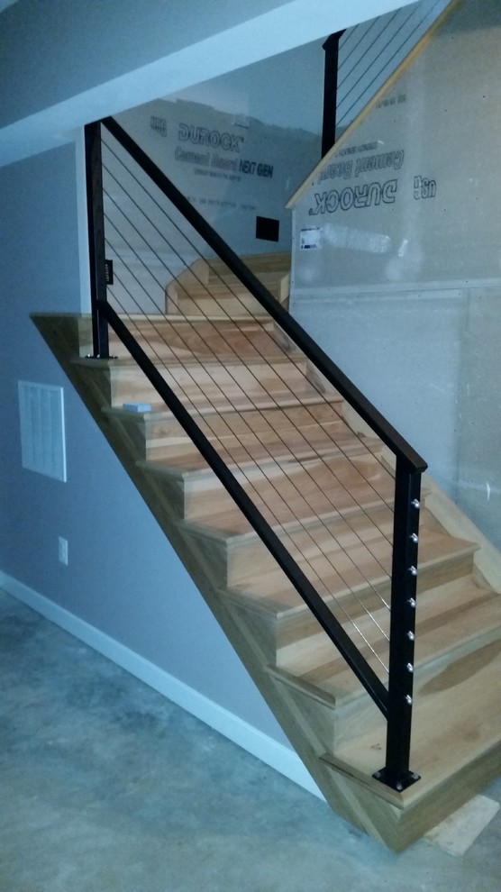 Imagen de escalera minimalista de tamaño medio