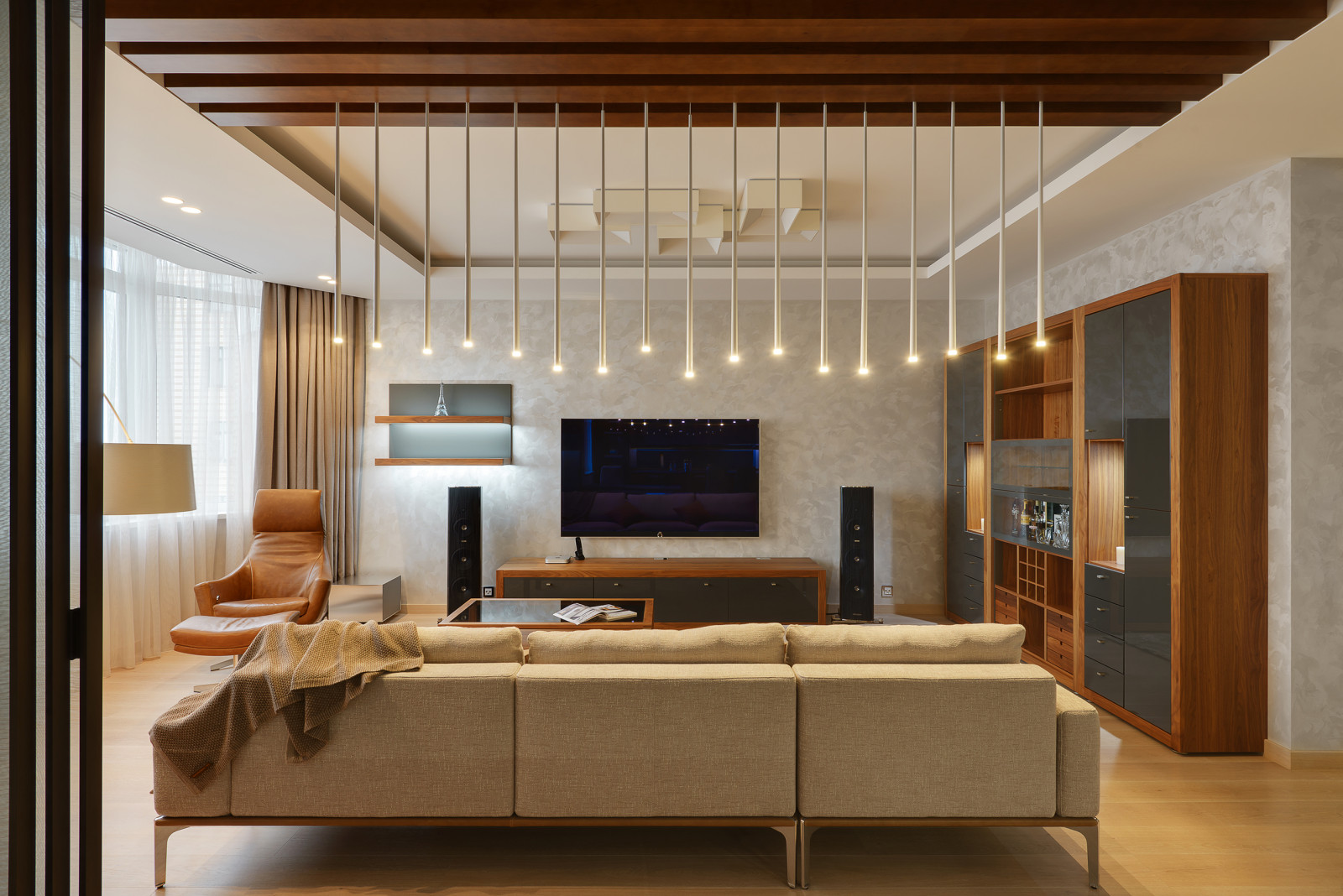 Гостиная в светлых тонах