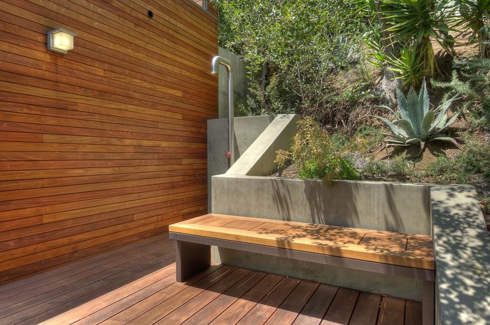 Inspiration for an industrial patio in Los Angeles with an outdoor shower.