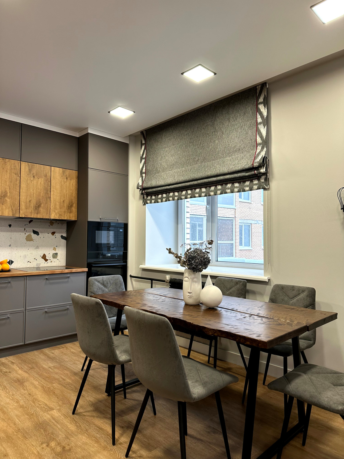 Дизайн-проект в современном стиле, с элементами лофта