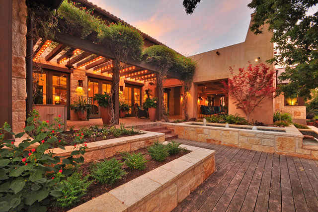 Creekside mediterraneo-terraza-y-balcon