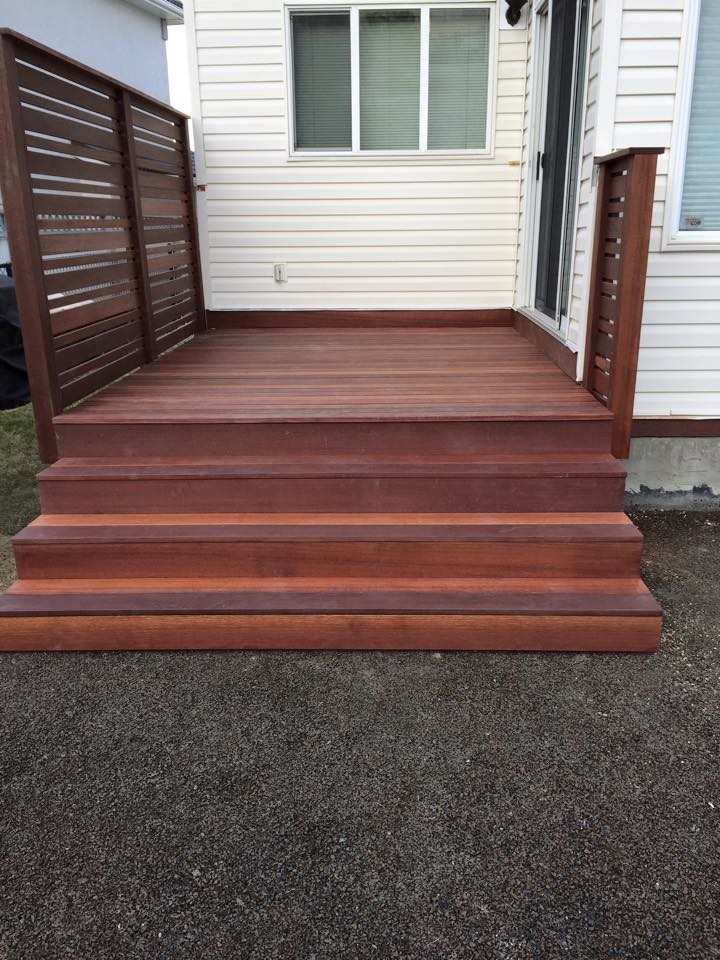 Deck - small transitional backyard deck idea in Calgary with no cover