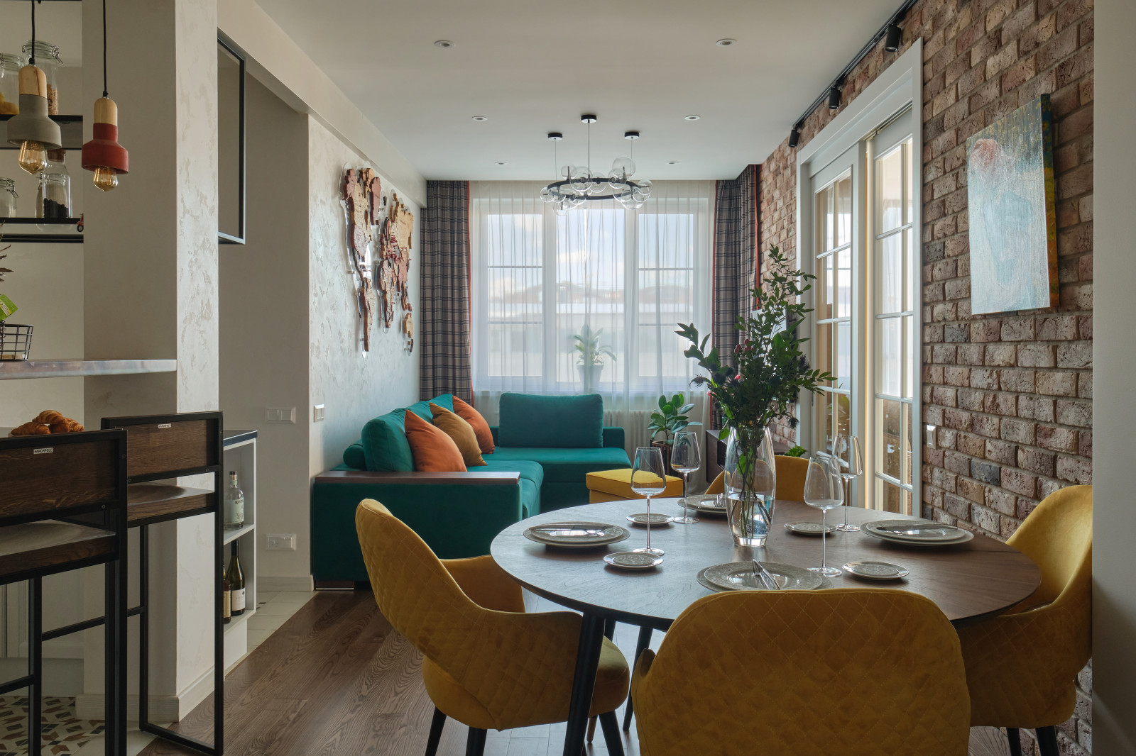 Яркий аутентичный интерьер