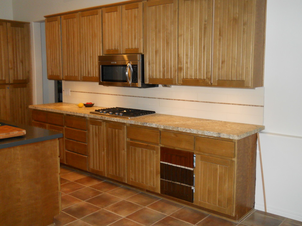 Kitchen - kitchen idea in Phoenix