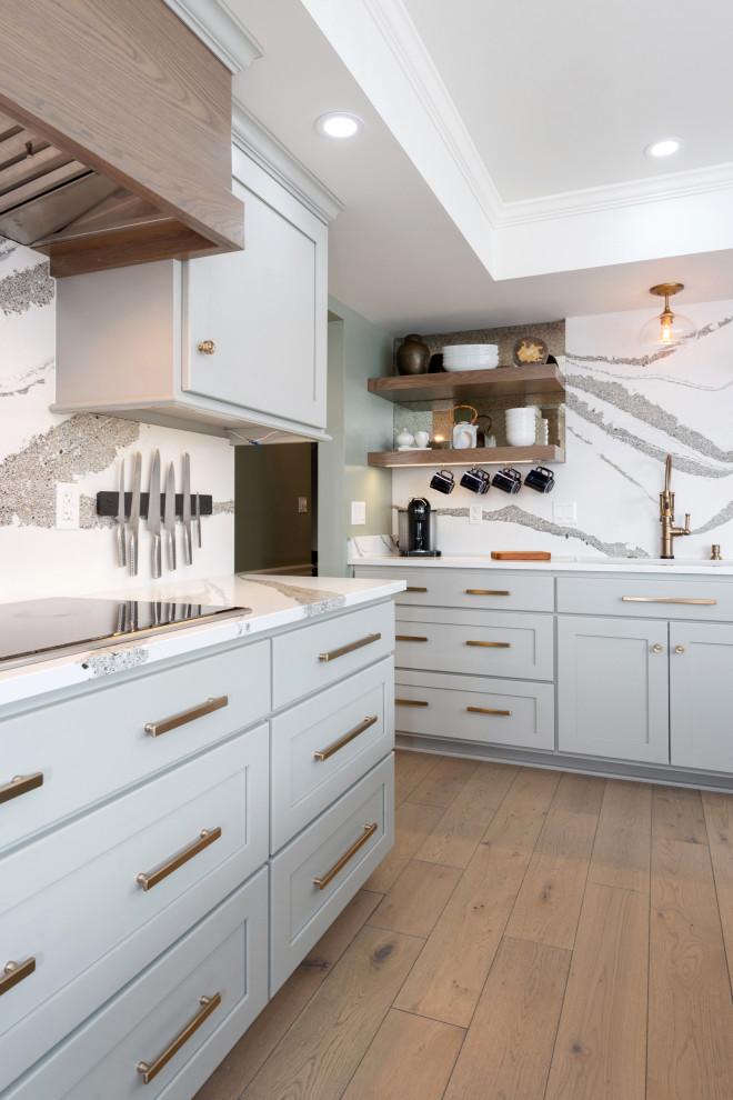 Kitchen - transitional kitchen idea