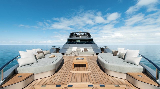 MCY 105 contemporary-deck