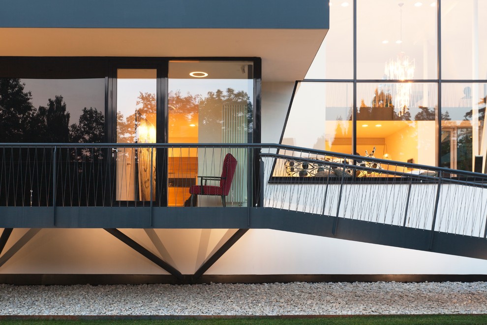 Коттедж в поселке "N"