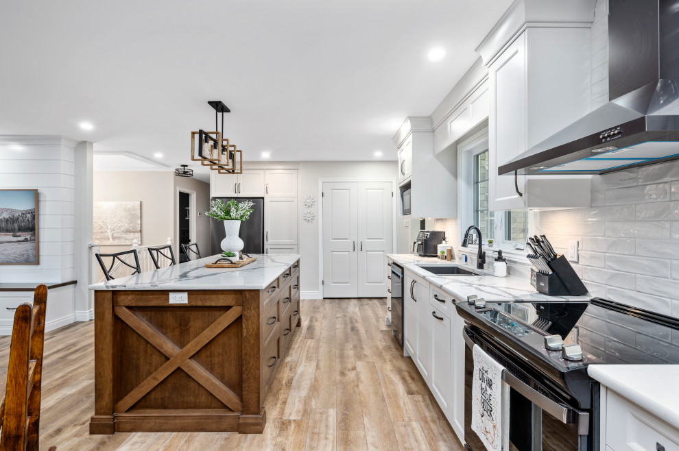 John St |  Main floor flip