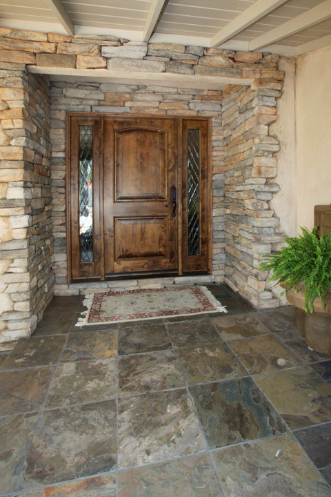 This is an example of a traditional entryway in San Francisco.