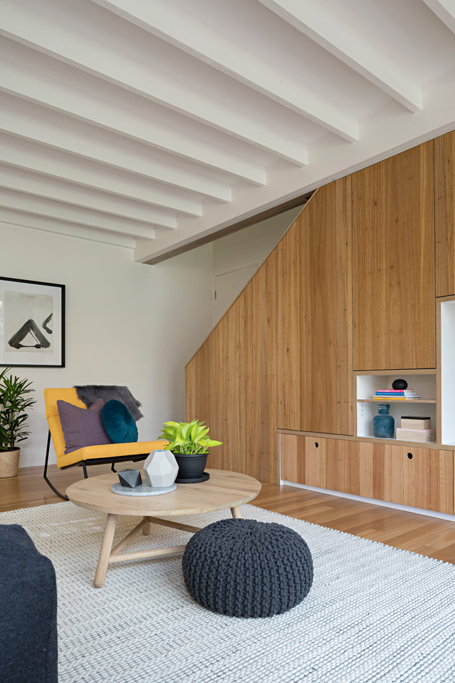Photo of a contemporary living room in Geelong.