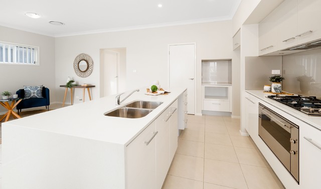 Jamboree Ave, Leppington contemporary-koek