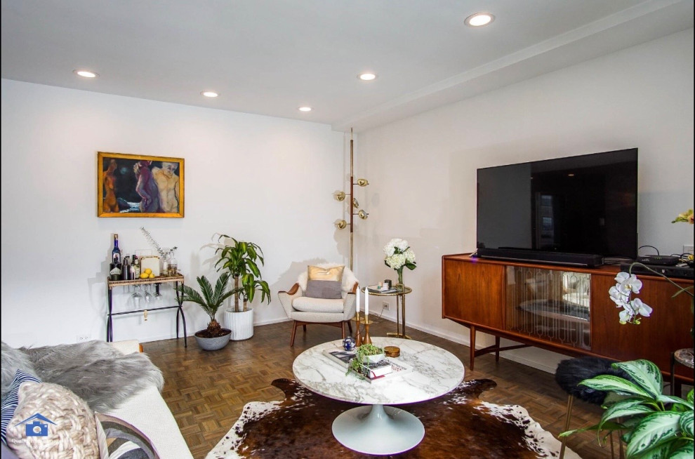 The walls were swathed in bright white to reflect all natural light from the win