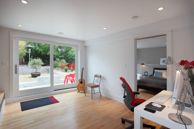 Garage Master Suite Modern Bedroom San Francisco By