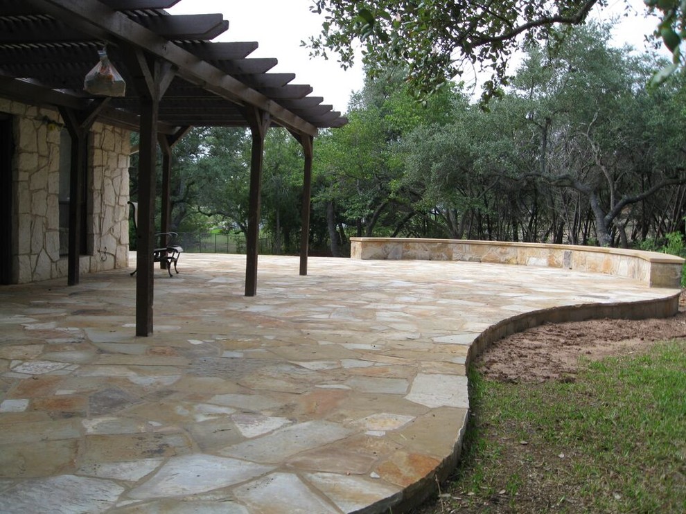 This is an example of a traditional patio in Austin.