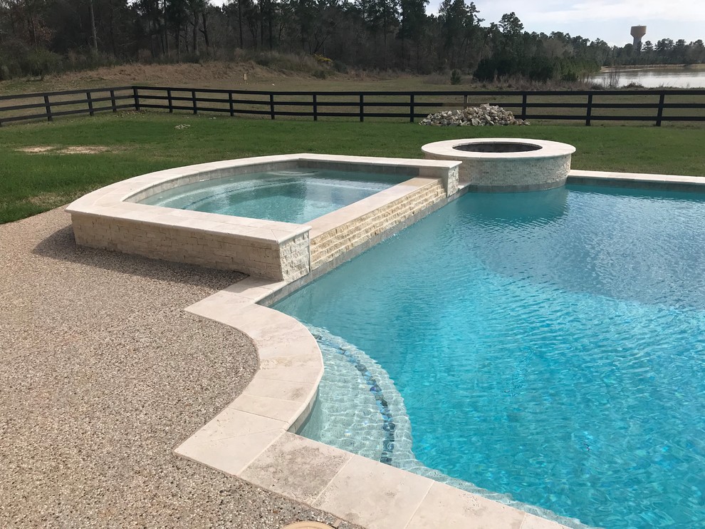 Design ideas for a contemporary pool in Houston.