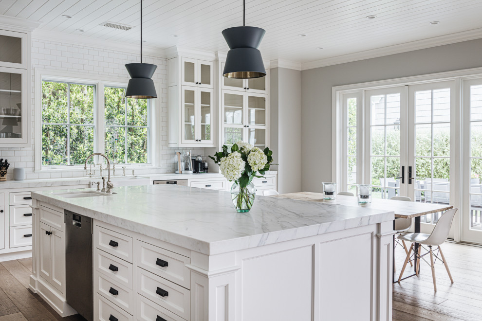Santa Monica - North of Montana - Beach Style - Kitchen - Los Angeles ...