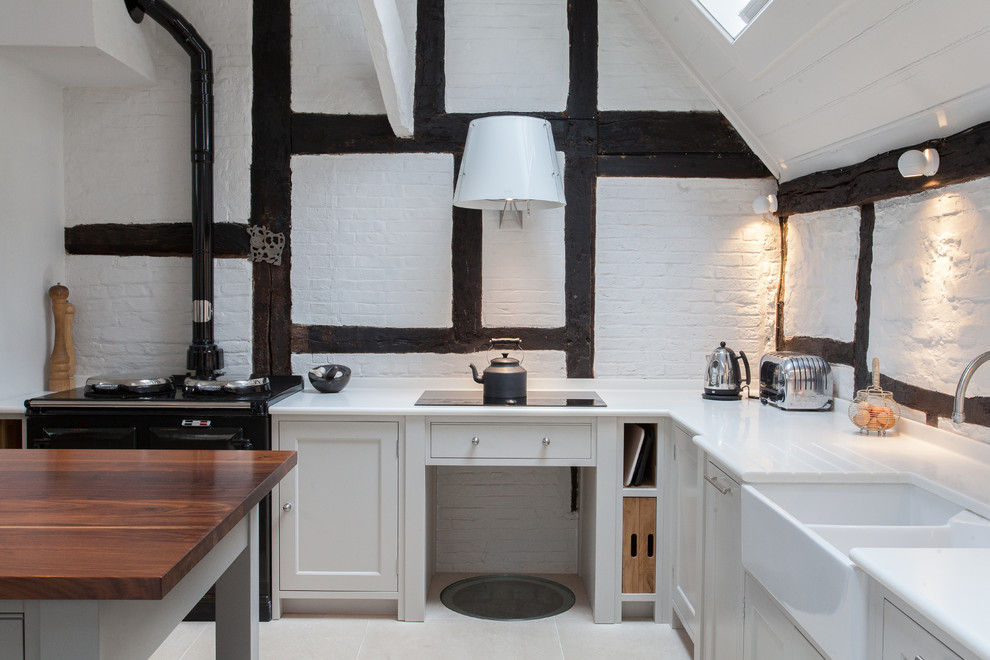 Design ideas for a country kitchen in Hampshire.