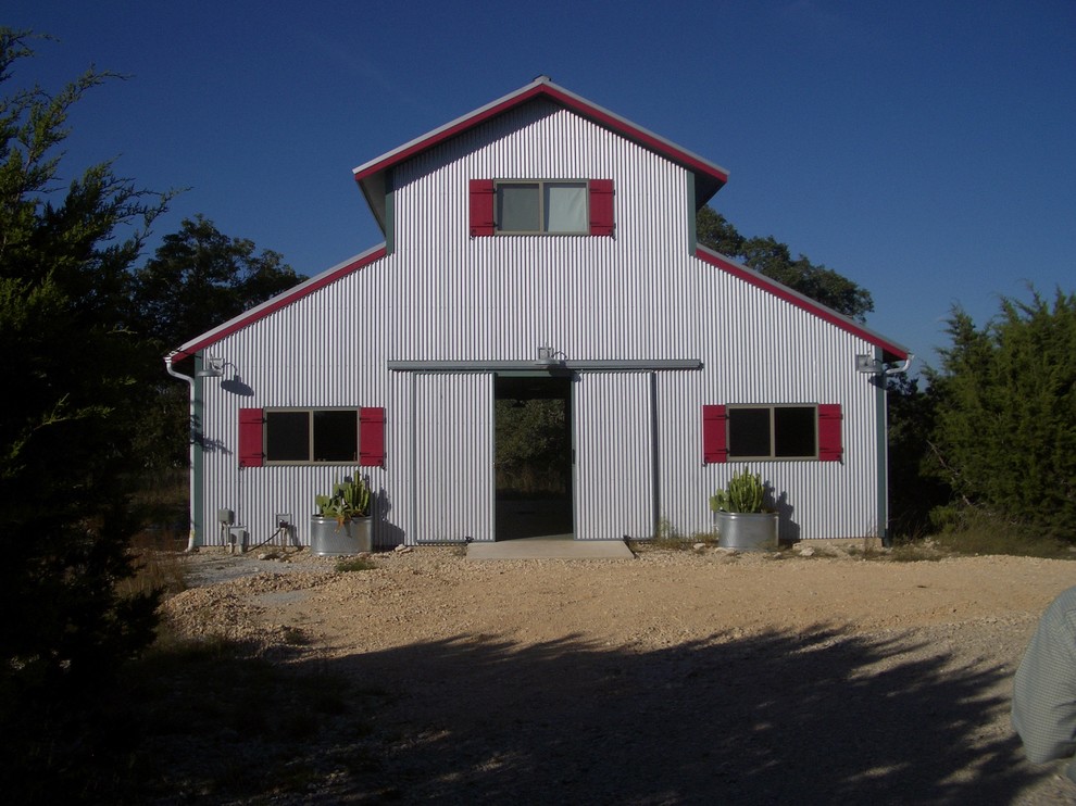 Barndominium Farmhouse Exterior Austin by Guy
