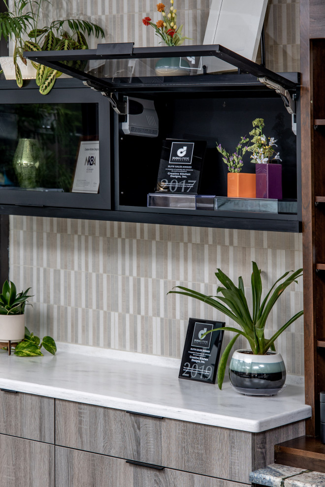 Kitchen - transitional kitchen idea