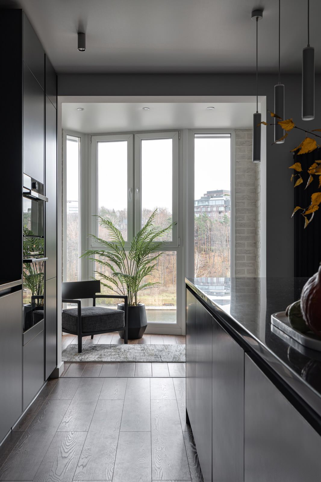 Графит с акцентами