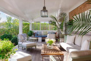 5 Outdoor Renovation Trends to Know About Now (one photo)