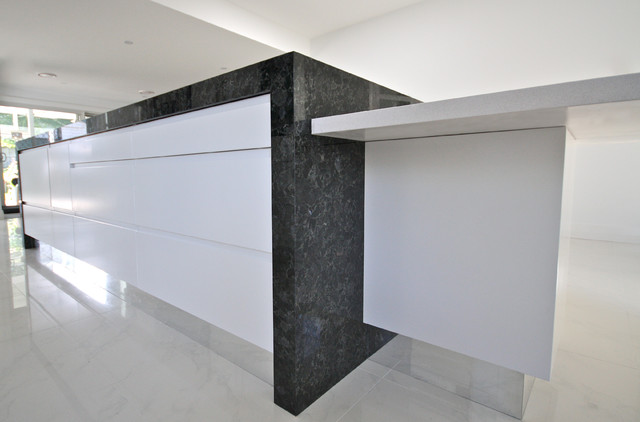 Kitchens by Emanuel - Kitchens contemporary-kitchen