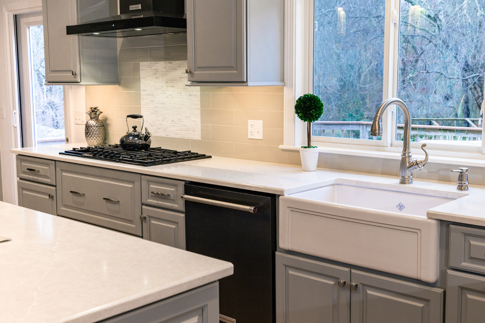 Example of a transitional kitchen design in Providence
