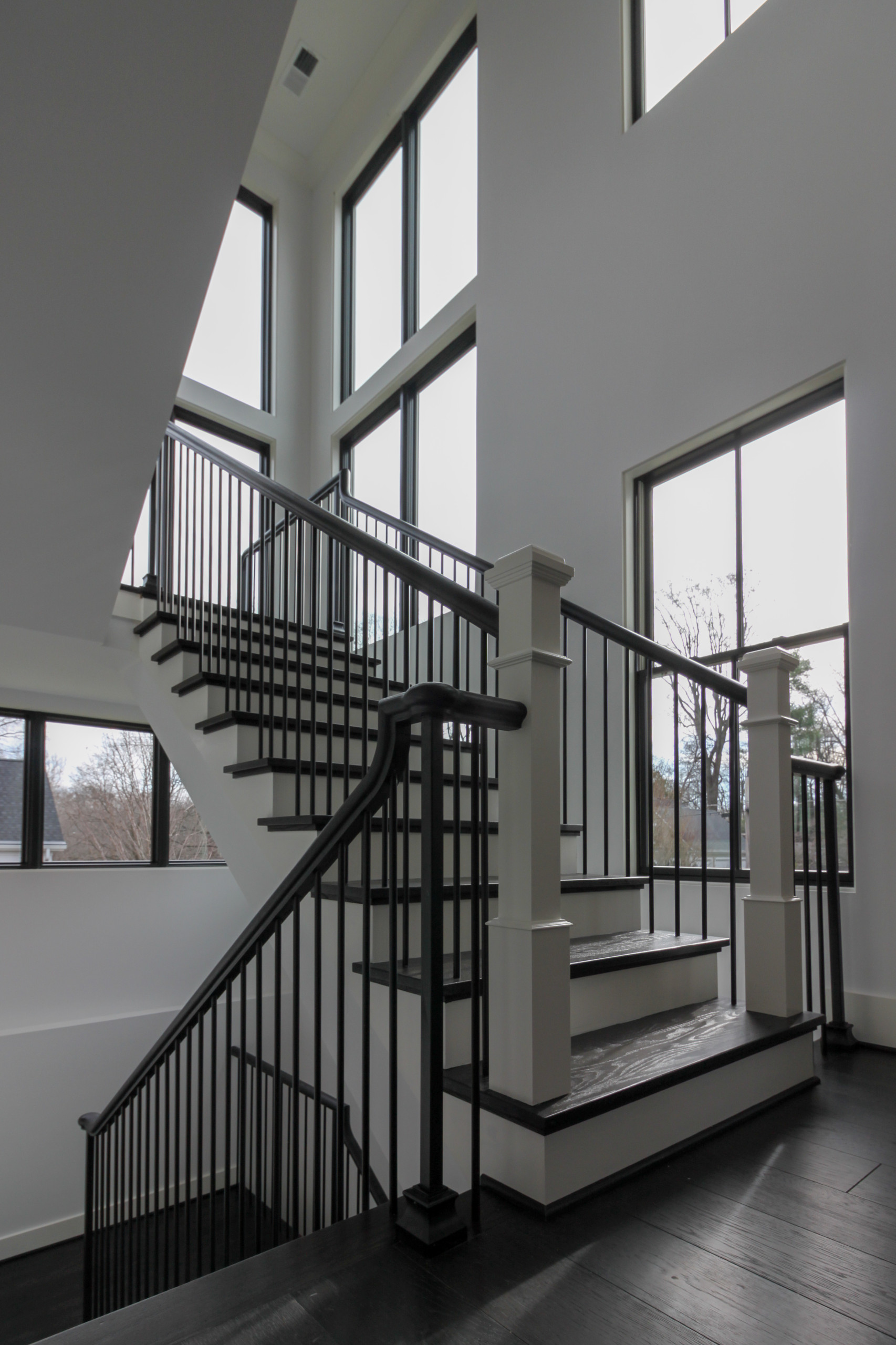 90_Classic Staircase with a Contemporary Twist, McLean VA 22101
