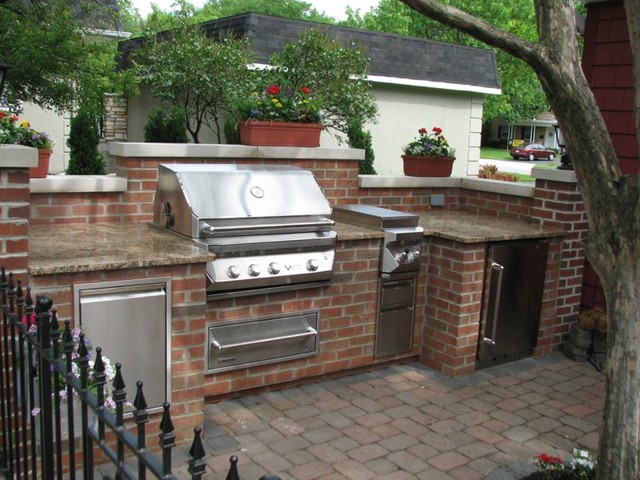 Brick, Granite & Limestone Outdoor Kitchen - Traditional - Patio ...