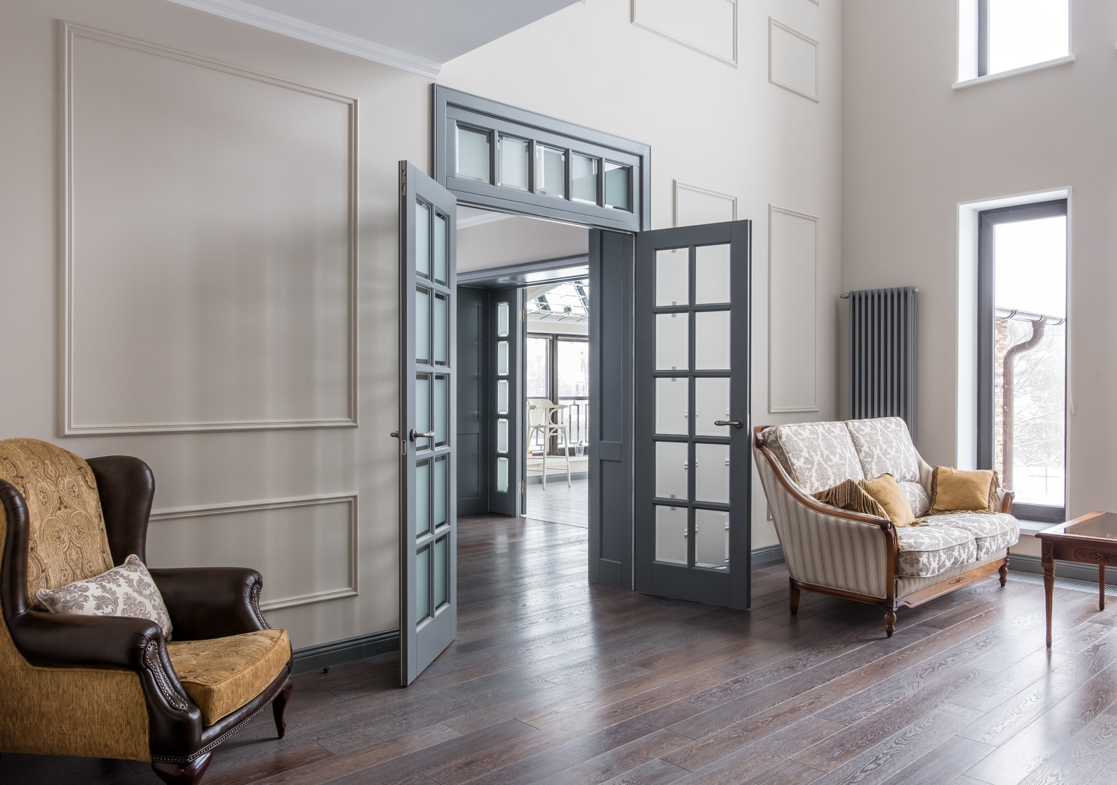 Двери в интерьере. Дизайнер Олеся Мачулина.