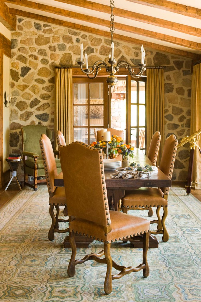 Country dining room in New York.