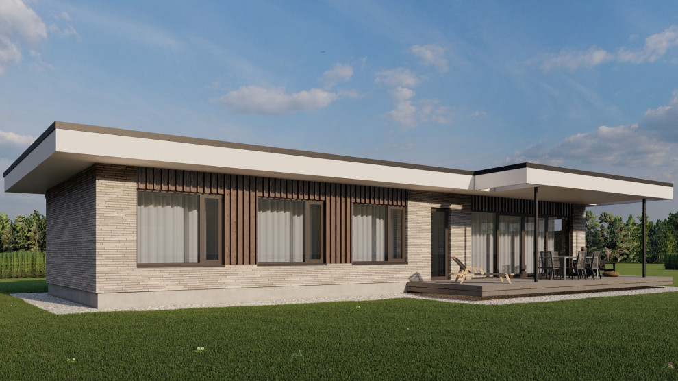 Дача на берегу реки