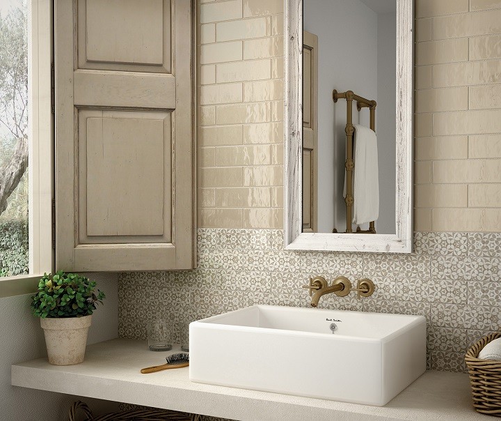 Mid-sized traditional master bathroom in Orange County with raised-panel cabinets, a corner tub, a corner shower, a one-piece toilet, beige tile, gray tile, porcelain tile, beige walls, porcelain floors, a vessel sink and granite benchtops.
