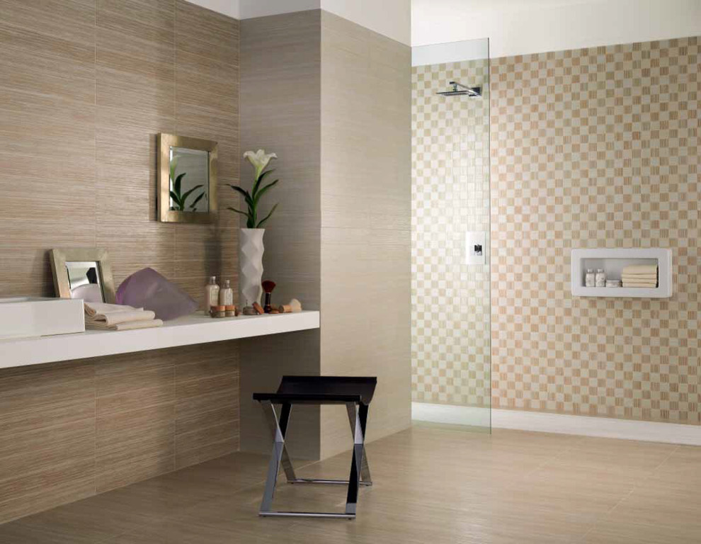 Home design - transitional home design idea in New York