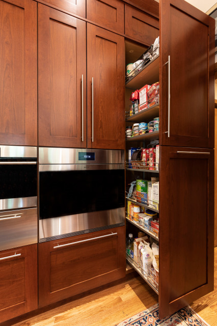 Pullout Pantry nyklassisk-koek