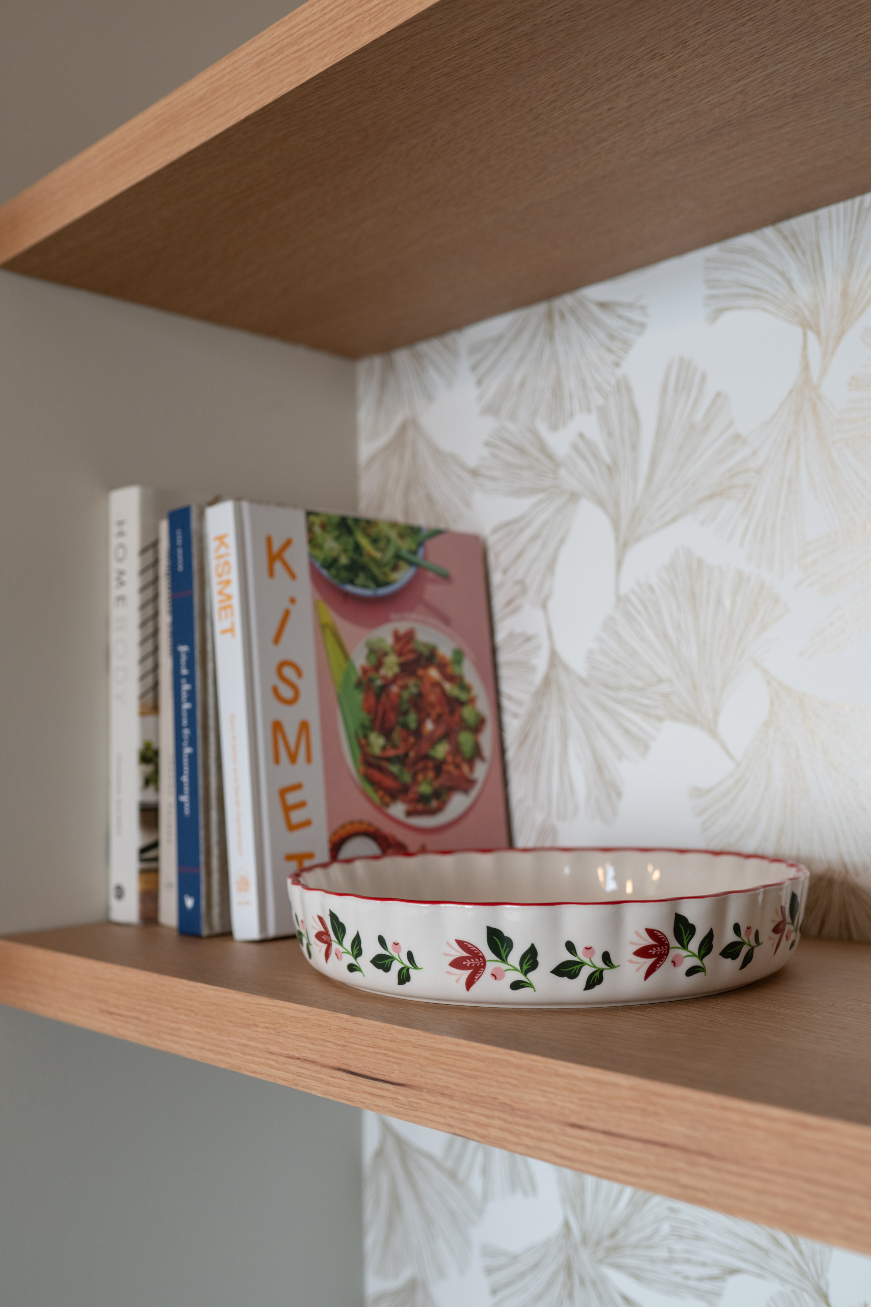 Warm Modern Kitchen Renovation with Natural Oak & Green Accents