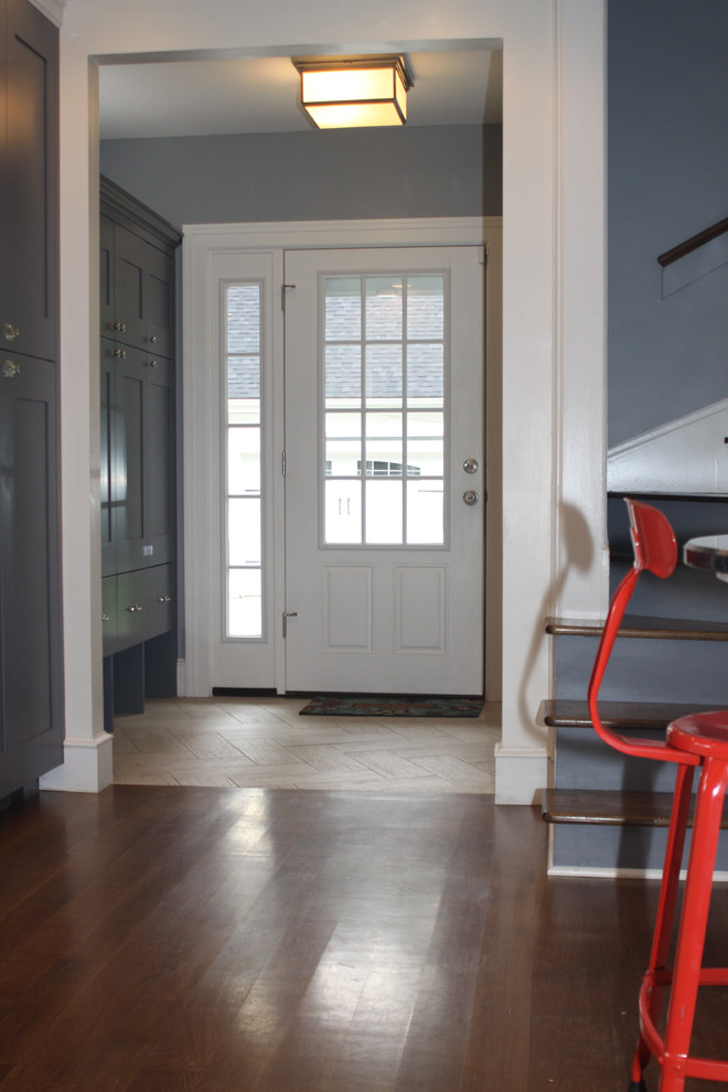Example of a transitional kitchen design in Cleveland