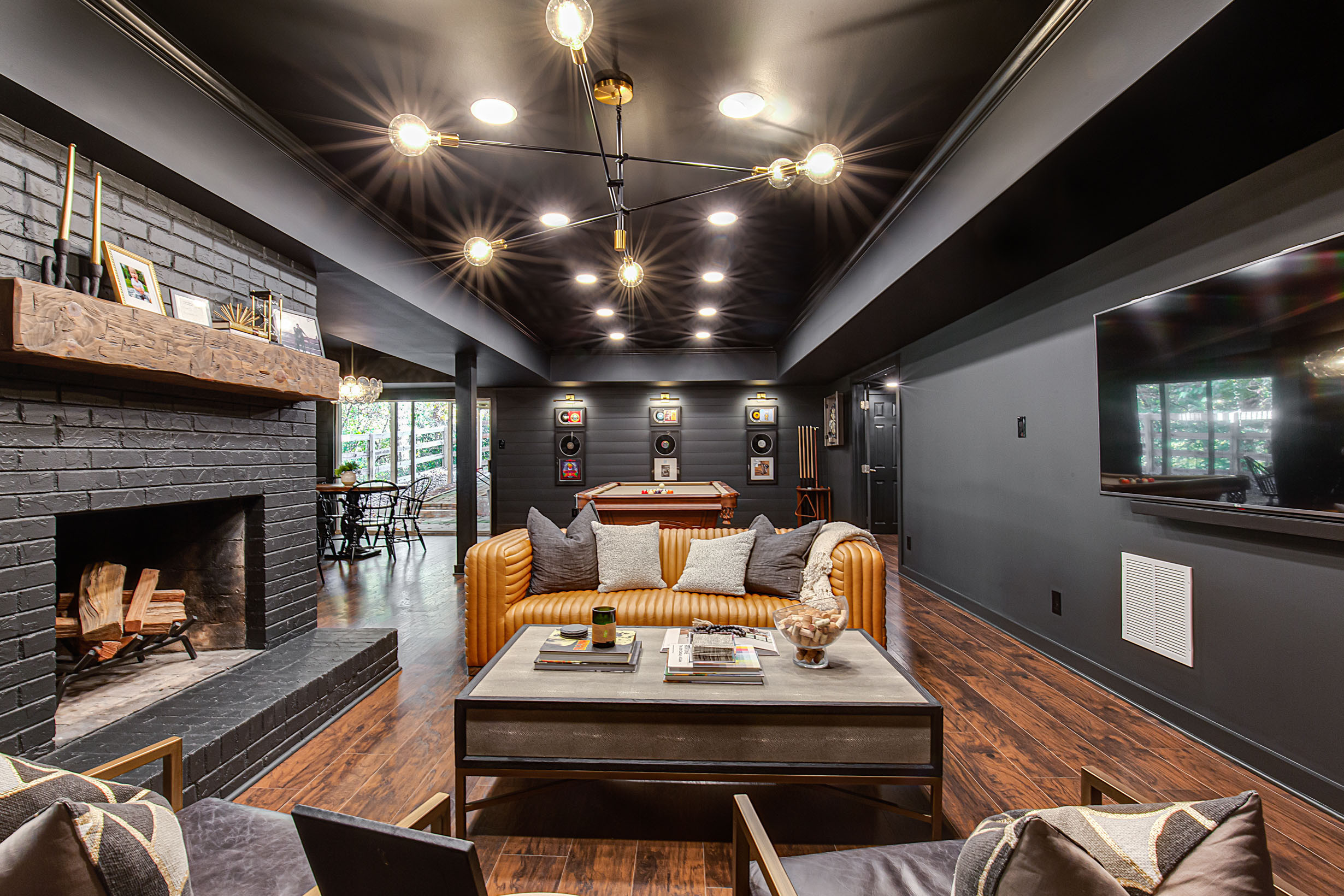 Choosing the Perfect Cabinet Color for Your Basement Bar: A Detailed ...