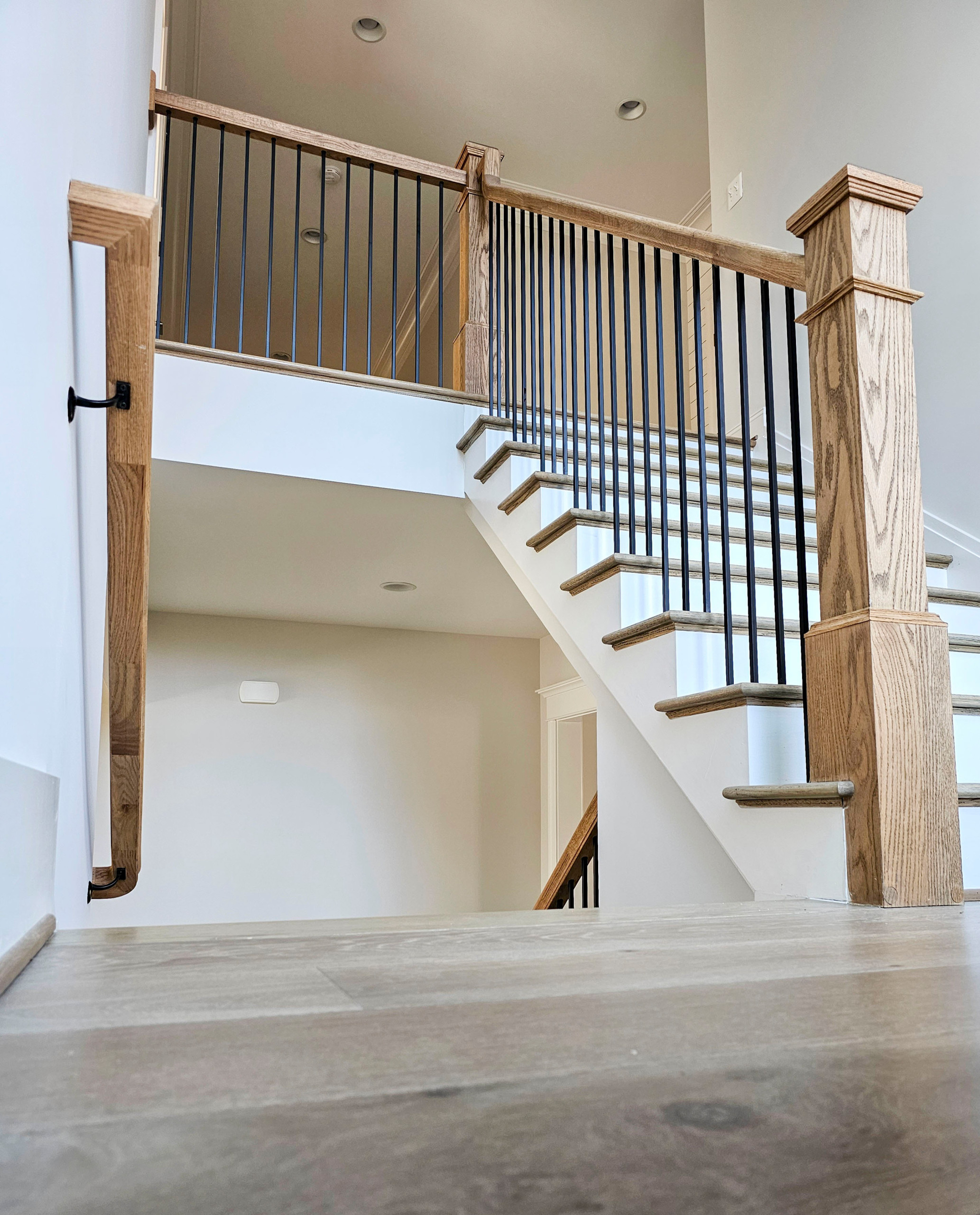 105_Modern and Bold U-Shaped Staircase, Vienna VA 22180
