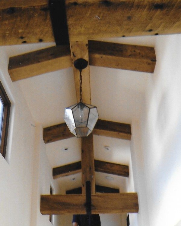 Example of a transitional hallway design in Orange County