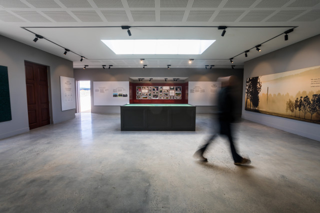 Mayfield Gardens traditional-hall