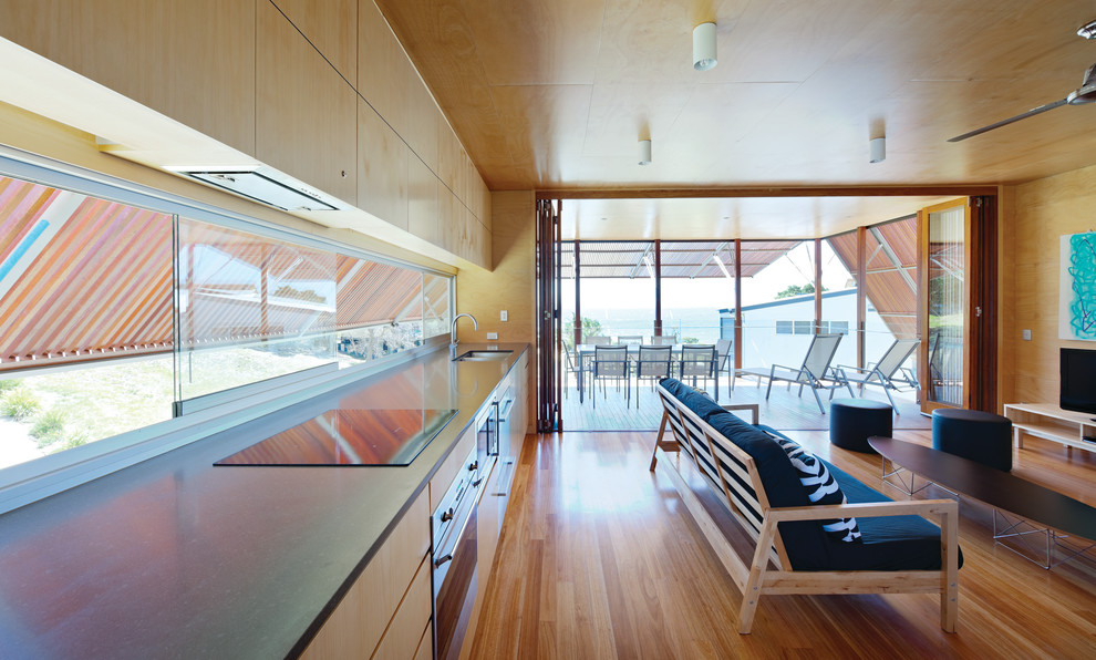 This is an example of a contemporary kitchen in Brisbane.